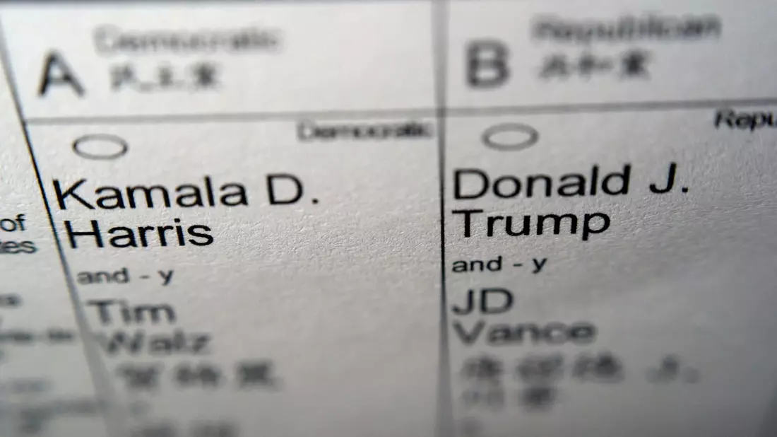 Bei der US-Wahl treten die Demokratin Kamala Harris und der Republikaner Donald Trump gegeneinander an. (Archivbild)  - Bild: Patrick Sison/AP