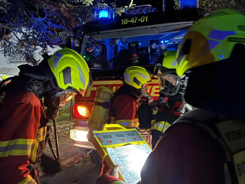 FW-PI: Kellerbrand in einer Doppelhaushälfte - Foto: presseportal.de