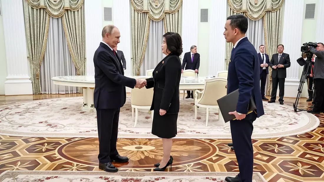 Der russische Präsident Wladimir Putin hat mit Nordkorea eine strategische Partnerschaft geschlossen, die auch den militärischen Beistand vorsieht. - Bild: Mikhail Tereshchenko/Pool Sputnik Kremlin/AP/dpa