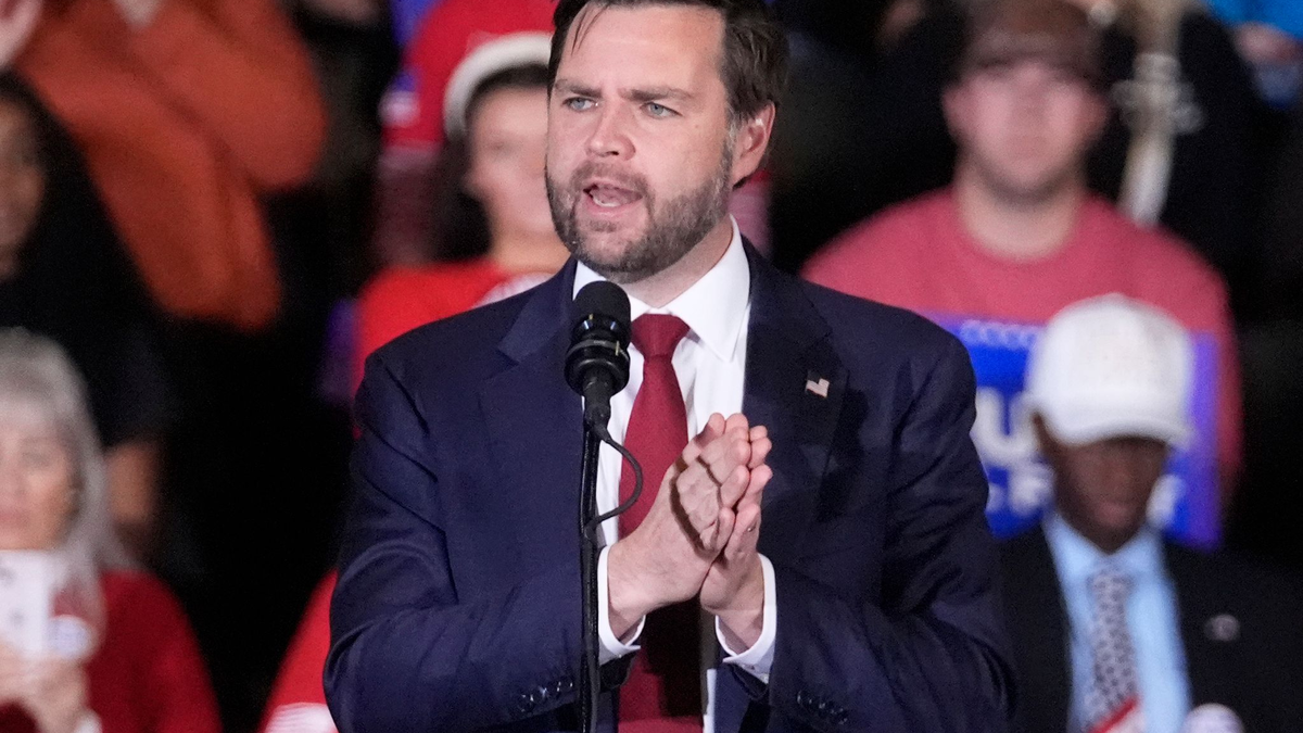 Will Kamala Harris' Job: Vize-Präsidenten-Kandidat Vance - Foto: John Bazemore/AP/dpa