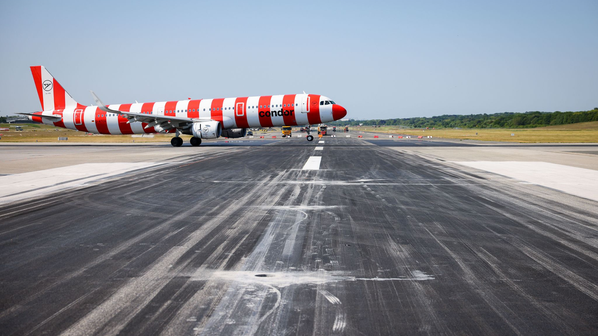Die Condor fliegt bald auch innerdeutsch. (Archivbild) - Foto: Christian Charisius/dpa