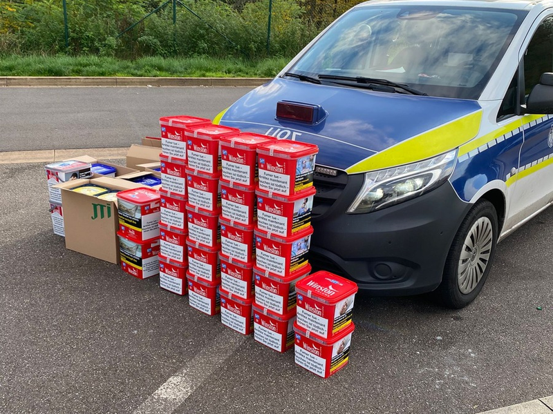 HZA-SB: Saarbrücker ZOLL stellt Jahresbilanz 2024 vor; Über 6 Tonnen Wasserpfeifentabak sichergestellt - Foto: presseportal.de