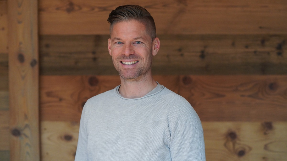 KI-Projektleiter: Future-Work-Experte und Autor Johannes Oberhofer verstärkt die Bayerische - Foto: presseportal.de