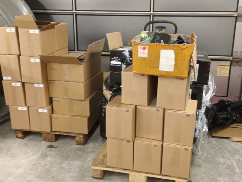 HZA-S: HZA-S: Finanzkontrolle Schwarzarbeit Stuttgart durchsucht Wohn- und Geschäftsräume eines Shisha-Bar-Inhabers - Foto: presseportal.de