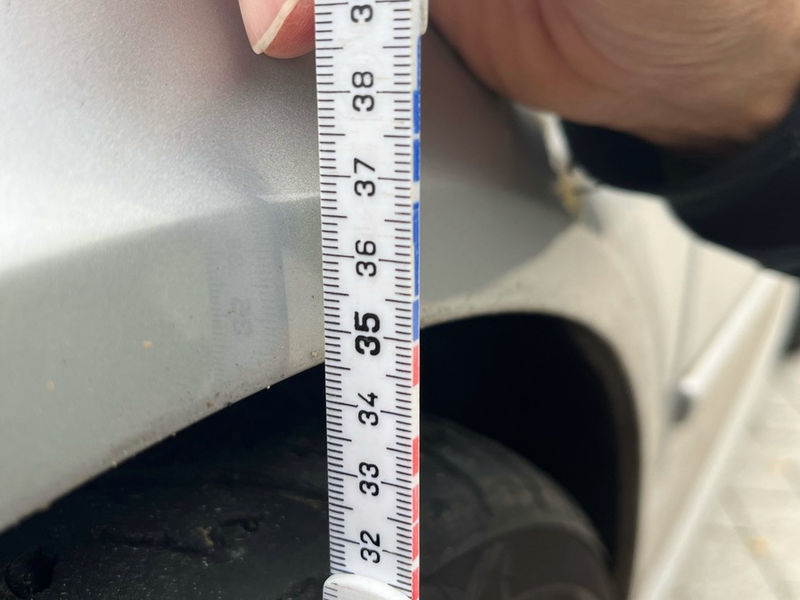 POL-SU: Tuningkontrolle - Verkehrsunsicherer VW Golf aus dem Verkehr gezogen - Foto: presseportal.de