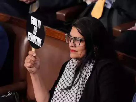 Rashida Tlaib bleibt im Kongress. (Archivbild) - Foto: J. Scott Applewhite/AP/dpa