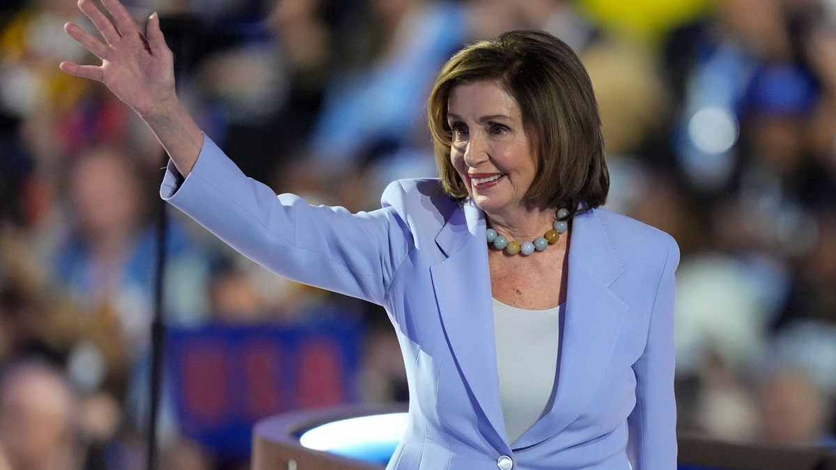 Nancy Pelosi beim Parteitag der Demokraten in Chicago. (Archivbild) - Foto: Charles Rex Arbogast/AP/dpa