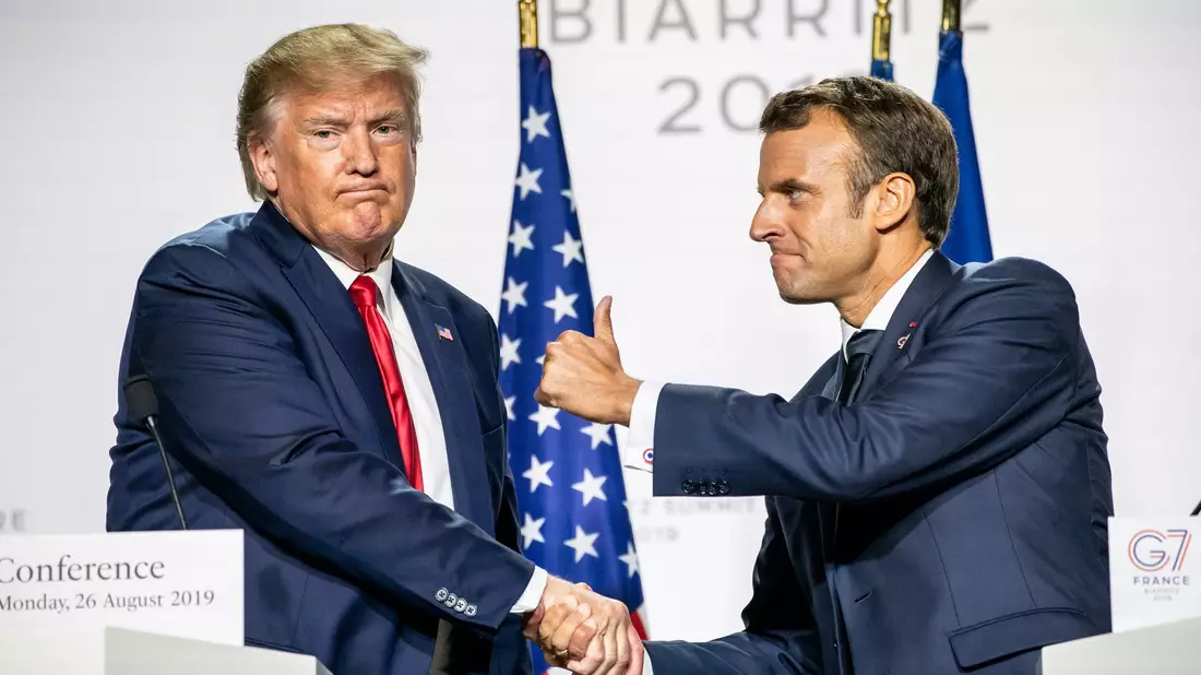 Donald Trump will seinen Besuch in Paris zur Notre-Dame-Wiedereröffnung auch für ein bilaterales Treffen mit Emmanuel Macron nutzen. (Archivbild) - Bild: Michael Kappeler/dpa