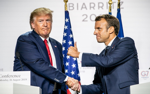 Donald Trump will seinen Besuch in Paris zur Notre-Dame-Wiedereröffnung auch für ein bilaterales Treffen mit Emmanuel Macron nutzen. (Archivbild) - Foto: Michael Kappeler/dpa