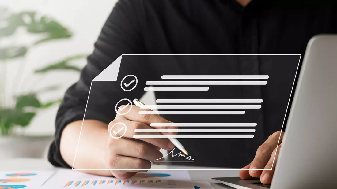 Effizient, sicher, rechtlich anerkannt  - Bild: Thapana_Studio/Adobe Stock