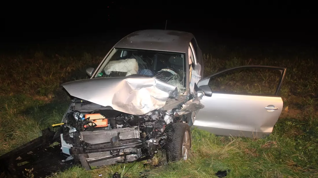 POL-DN: Unfall auf der B57: Zwei Schwerverletzte - Bild: presseportal.de