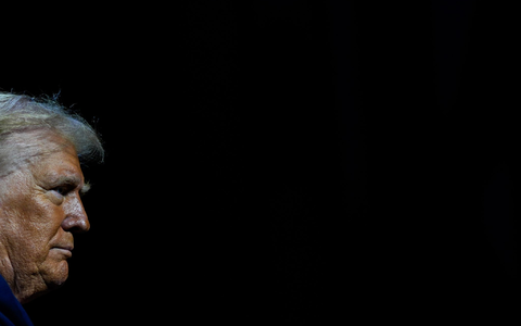 Trump macht den Ukrainern keine Hoffnung auf eine Rückgabe der Krim.  - Foto: Julia Demaree Nikhinson/AP/dpa