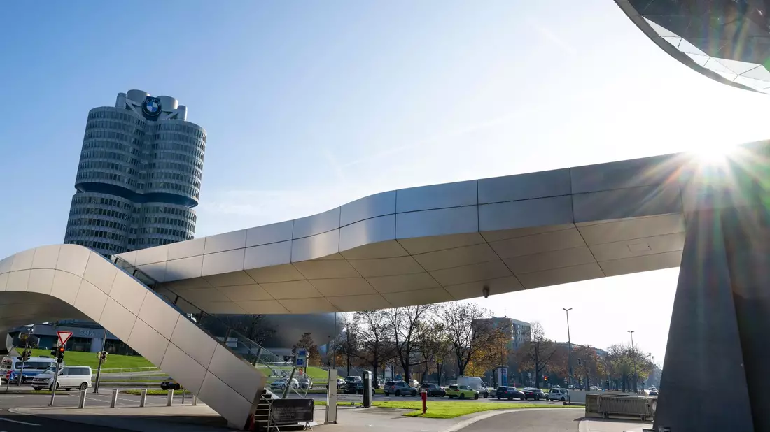Läuft hier nicht gut momentan: BMW legt schlechte Zahlen vor - Bild: Lennart Preiss/dpa