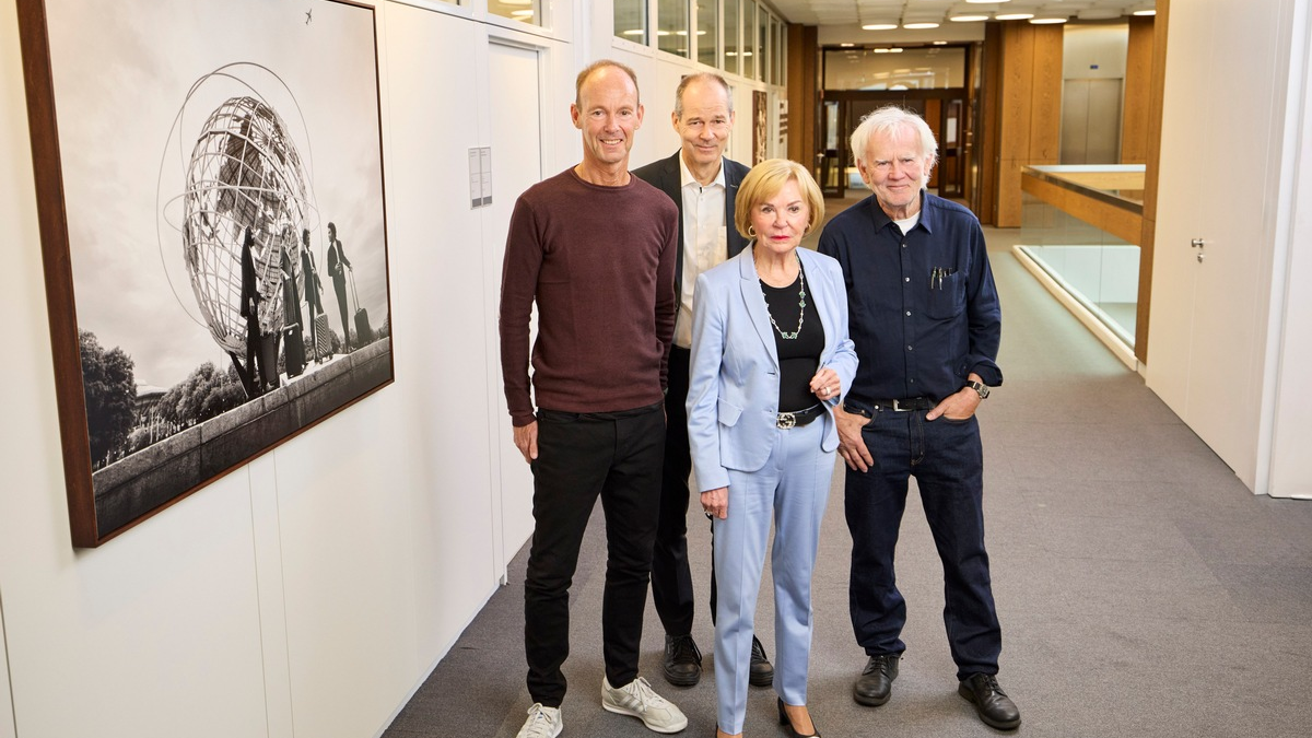 Bertelsmann präsentiert Kunstprojekt mit weltbekanntem Fotografen Jim Rakete - Foto: presseportal.de