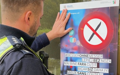 POL-DO: Bekämpfung der Messerkriminalität - Plakataktion als weiterer Baustein auch in Dortmund gestartet - Foto: presseportal.de