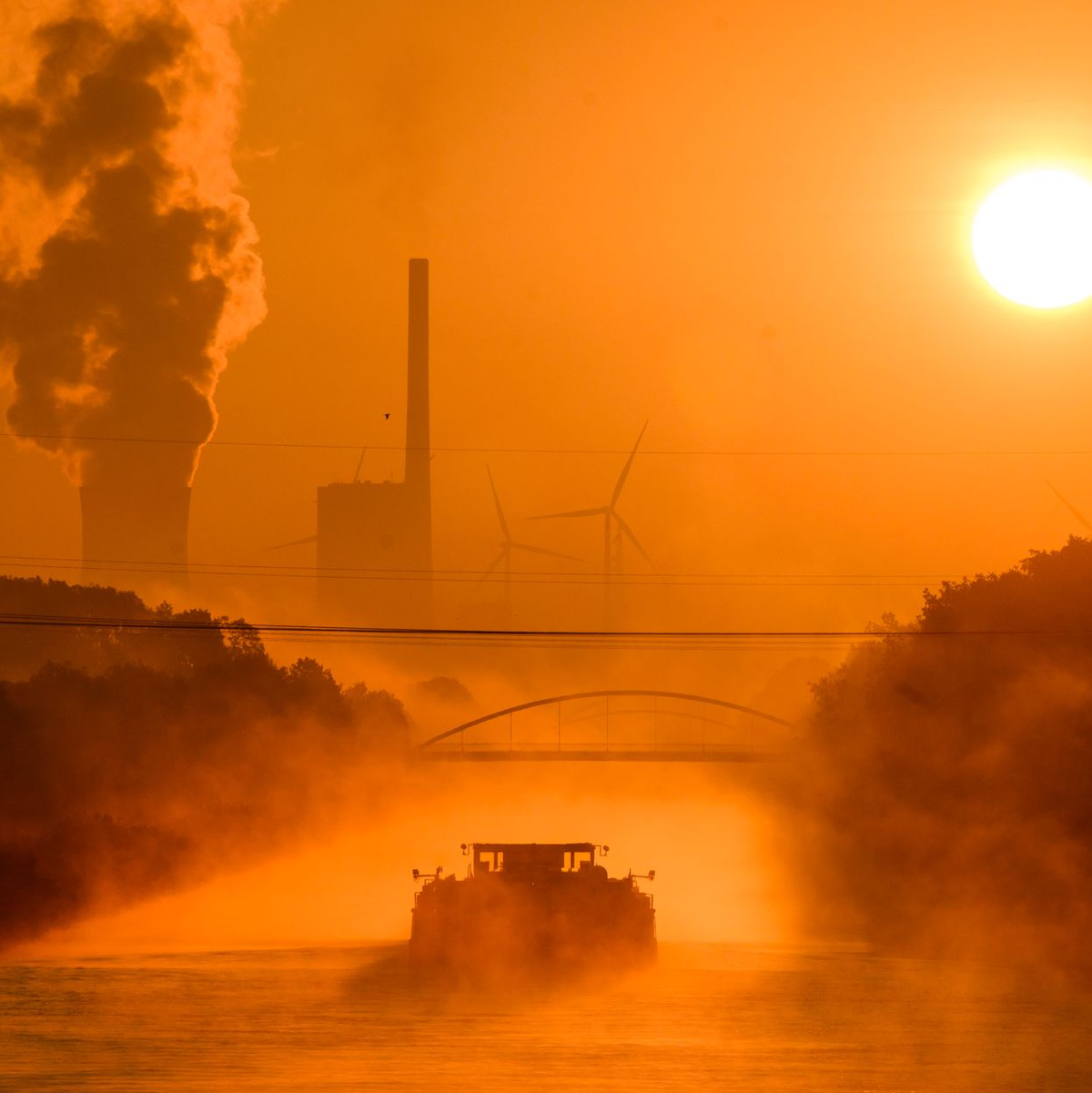 Kohlekraftwerke tragen zur Erderwärmung bei. (Symbolbild) - Foto: Julian Stratenschulte/dpa