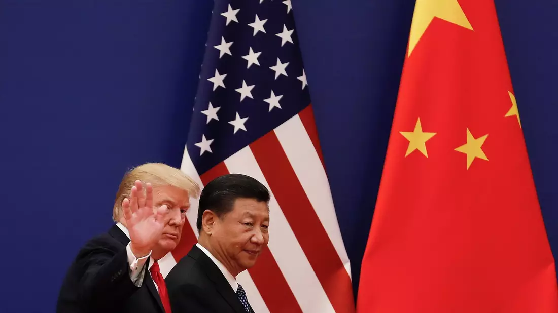 Chinas Staatschef Xi Jinping warb im Telefonat mit Donald Trump für Kooperation. (Archivbild)   - Bild: Andy Wong/AP/dpa