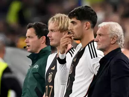 Zweimal entschied der Videobeweis gegen Deutschland.  - Foto: Federico Gambarini/dpa
