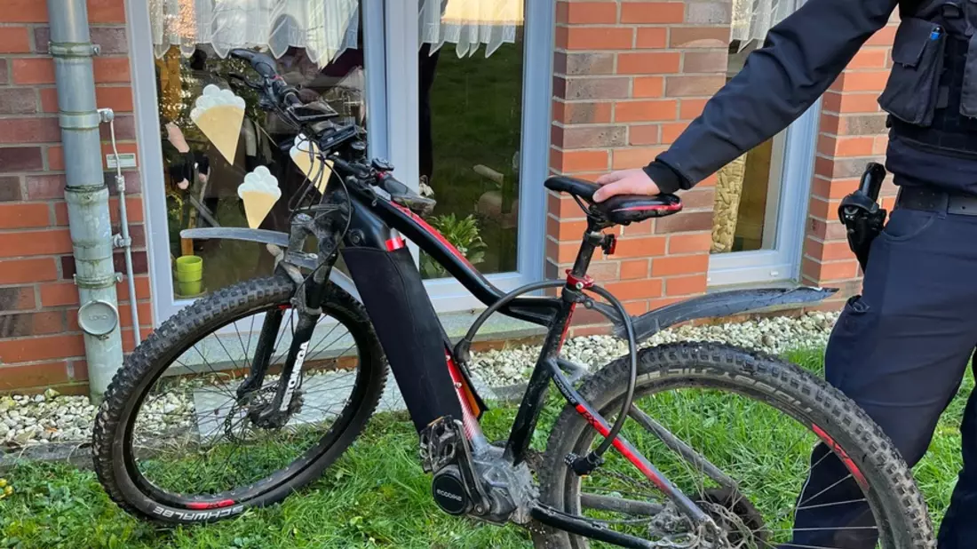 POL-KLE: Kevelaer - Polizei stellt hochwertiges E-Mountainbike sicher und sucht den Eigentümer - Bild: presseportal.de