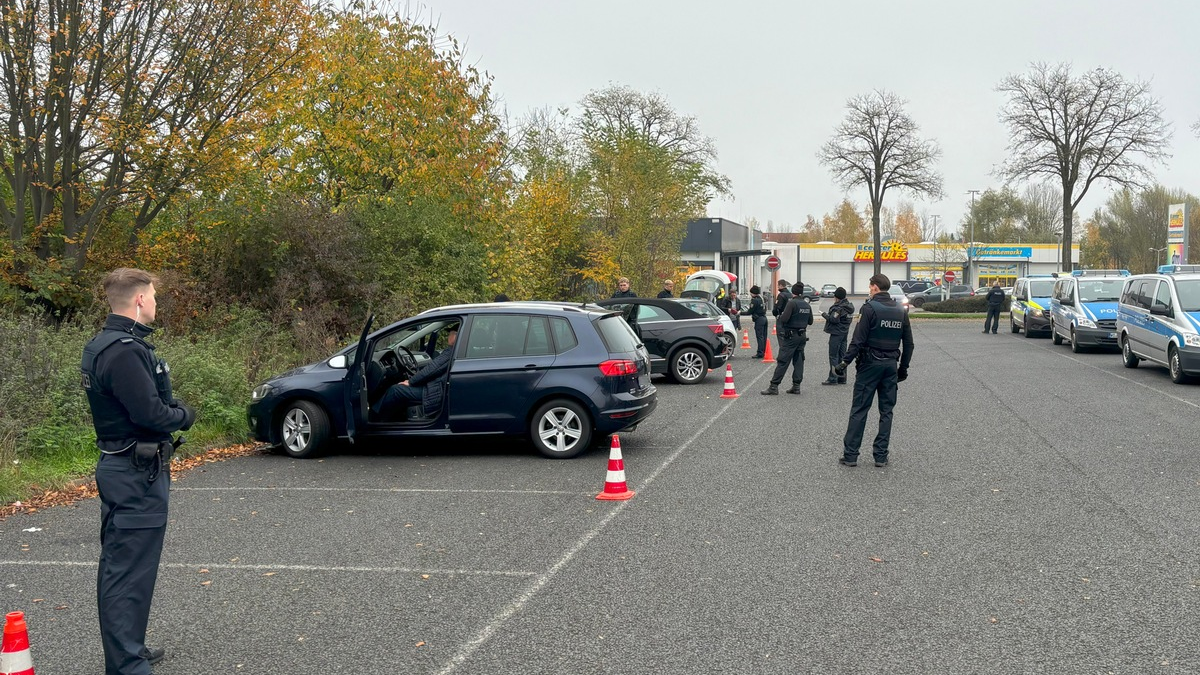 POL-KS: Verkehrskontrollen durch Studierende und Revier Nord: Keine schwerwiegenden Verstöße festgestellt - Foto: presseportal.de