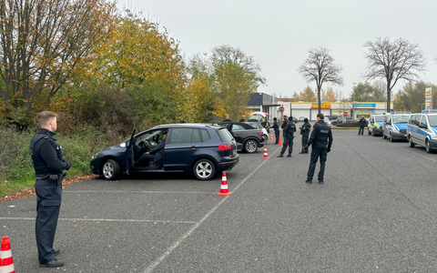 POL-KS: Verkehrskontrollen durch Studierende und Revier Nord: Keine schwerwiegenden VerstöĂe festgestellt - Foto: presseportal.de POL-KS: Verkehrskontrollen durch Studierende und Revier Nord: Keine schwerwiegenden VerstöĂe festgestellt - Foto: presseportal.de