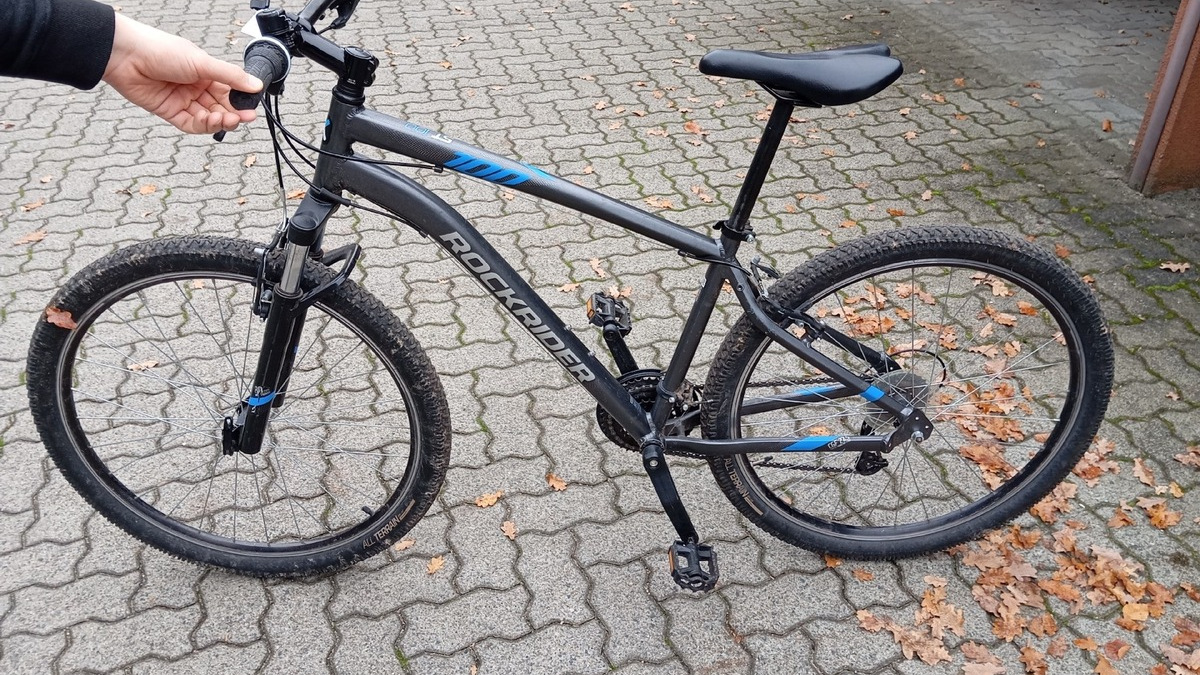 POL-CUX: Nachtragsmeldung nach Einbrüchen mit Täterfestnahme in Hemmoor - Eigentümer/in eines sichergestellten Fahrrades gesucht (Lichtbild in der Anlage) - Foto: presseportal.de