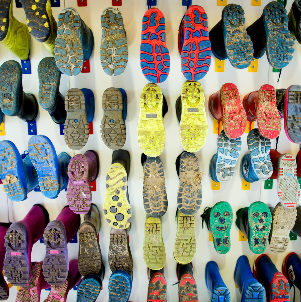 Damit mehr Frauen Kinder wollen, müssten entscheidende Rahmenbedingungen wie Kinderbetreuung verbessert werden, meint eine Expertin. - Foto: Rolf Vennenbernd/dpa