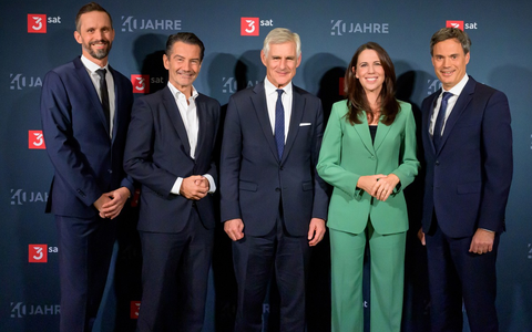 3sat macht den Kopf an – Der Kultur- und Wissenschaftskanal wird 40 Jahre alt / Empfang in der österreichischen Botschaft / - Foto: presseportal.de 3sat macht den Kopf an – Der Kultur- und Wissenschaftskanal wird 40 Jahre alt / Empfang in der österreichischen Botschaft / - Foto: presseportal.de