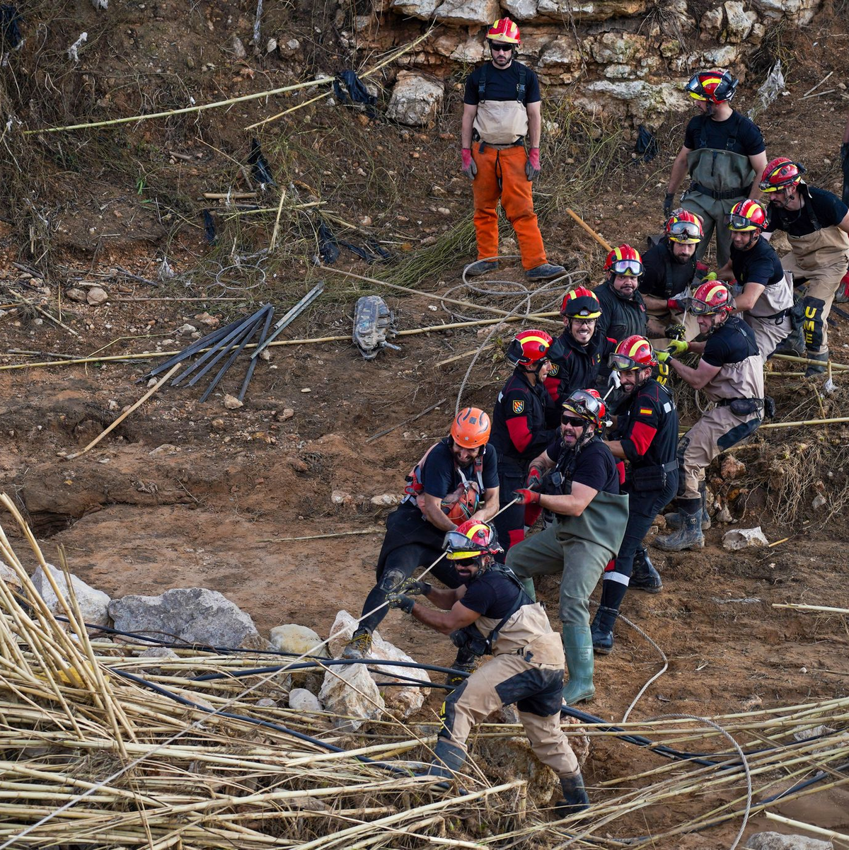 Viele Aufräumarbeiten sind vorbei, doch noch immer ist nicht alles geschafft. (Archivbild) - Foto: Eduardo Manzana/EUROPA PRESS/dpa