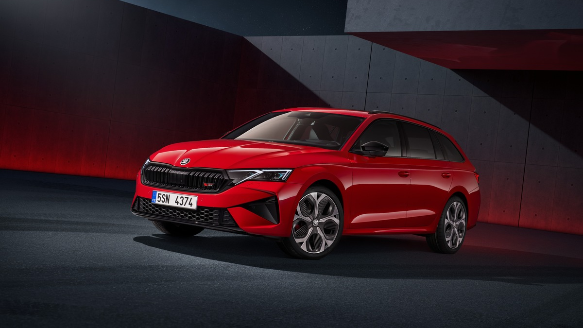 Škoda Octavia Combi RS gewinnt das renommierte Goldene Lenkrad 2024 in der Mittelklasse - Foto: presseportal.de