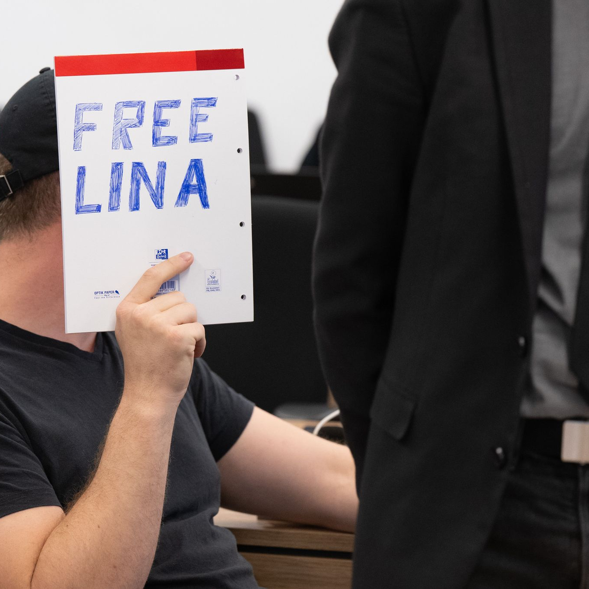 Mutmaßlicher Linksextremist in Thüringen festgenommen. (Archivbild) - Foto: Sebastian Kahnert/dpa