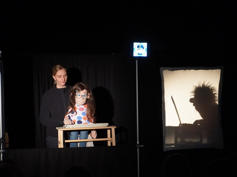 POL-HM: Puppenbühne der Polizeidirektion Göttingen spielt für Kinder der Hamelner Grundschulen - Foto: presseportal.de