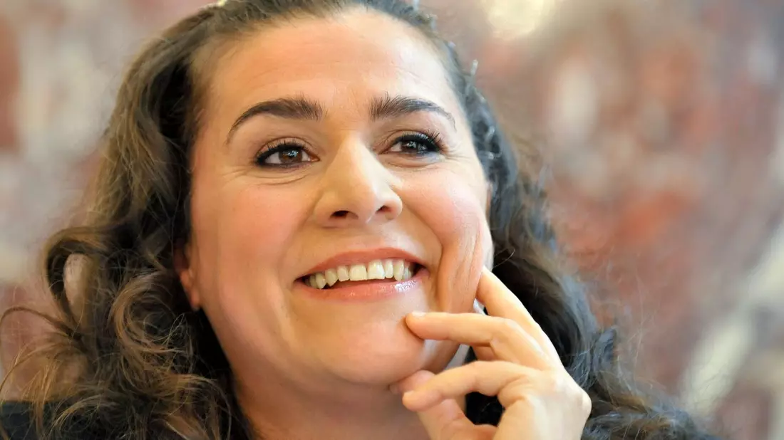 Die aus Italien stammende Sängerin Cecilia Bartoli leitet das Festival seit 2012. (FArchivbild) - Bild: Herbert Neubauer/APA/dpa