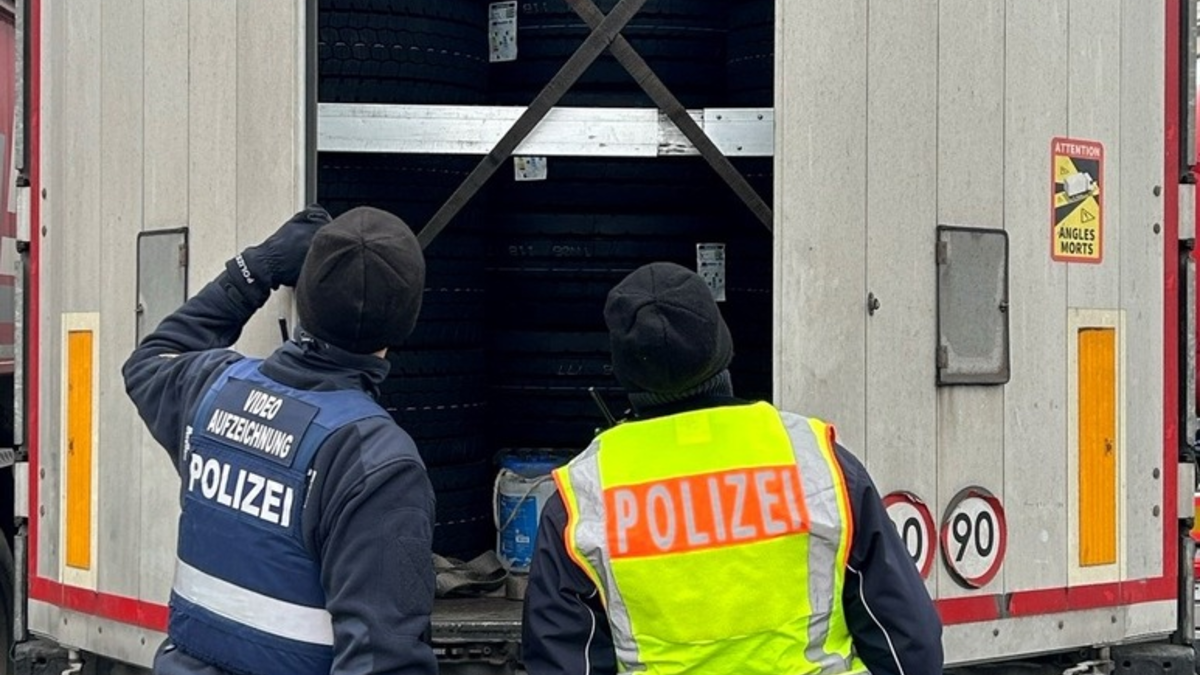 POL-PDLD: Kontrolltage mit dem Schwerpunkt Schwerverkehr und Gütertransport - Foto: presseportal.de