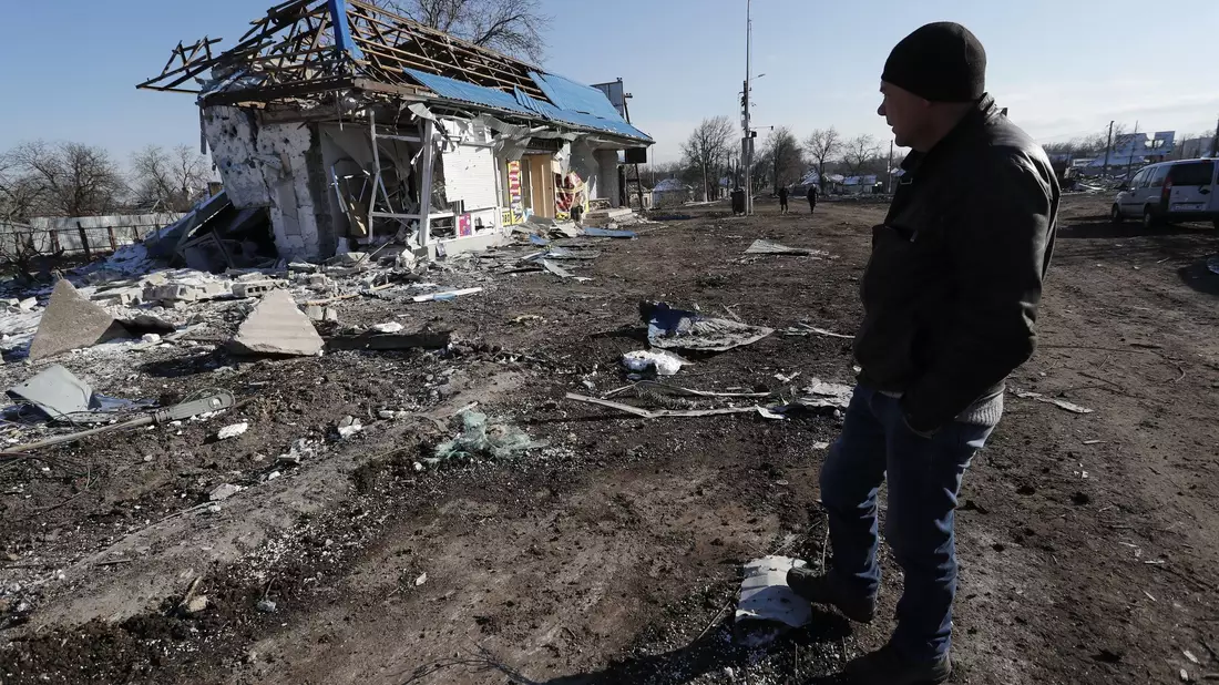 Wolnowacha ist einer von vielen Orten im ostukrainischen Gebiet Donezk, die russische Soldaten im Zuge des Krieges überfallen haben. (Achivbild) - Bild: Victor/XinHua/dpa