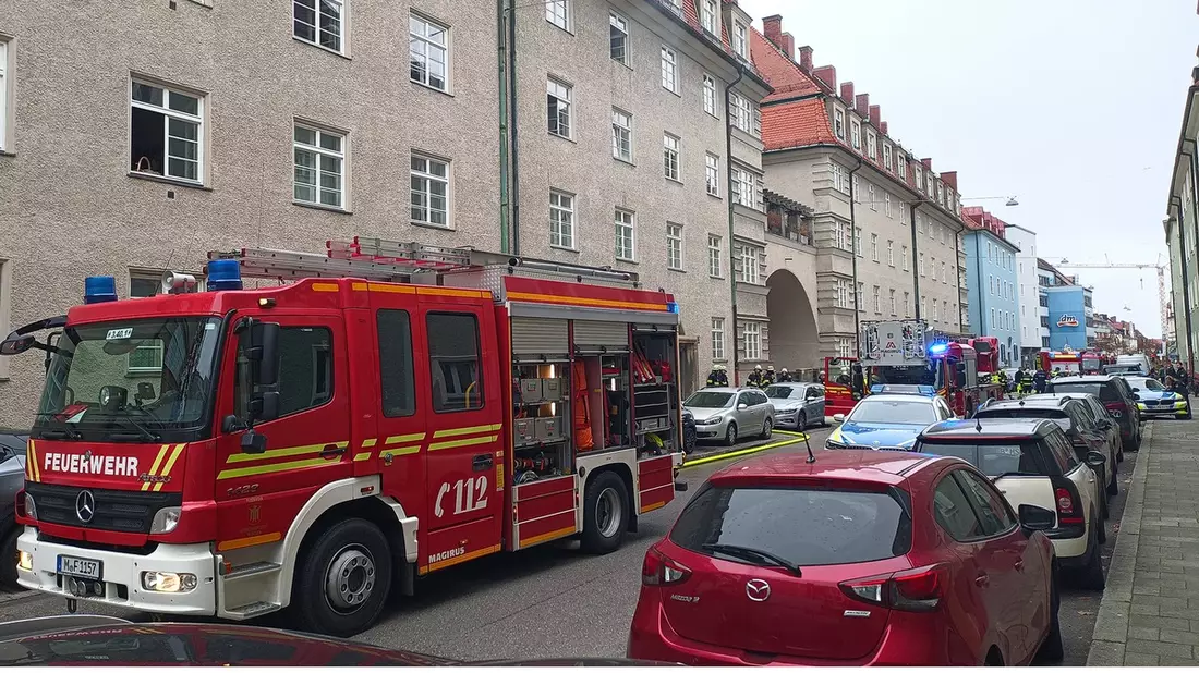 FW-M: Aufwendige Messungen nach Brand (Sendling) - Bild: presseportal.de