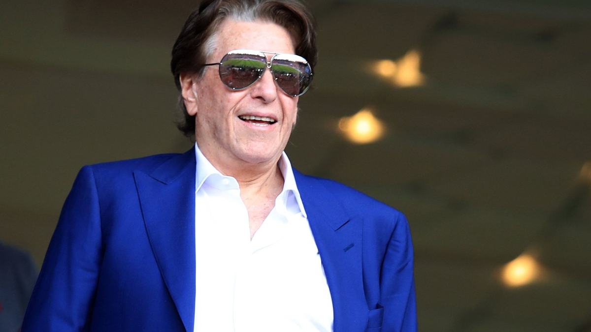 Die Beziehung von Pini Zahavi zu Uli Hoeneß scheint nicht die beste zu sein. - Foto: Mike Egerton/Empics/dpa