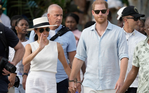 Prinz Harry und Meghan hatten ihre royalen Pflichten vor fĂŒnf Jahren abgelegt. - Foto: Ivan Valencia/AP/dpa Prinz Harry und Meghan hatten ihre royalen Pflichten vor fĂŒnf Jahren abgelegt. - Foto: Ivan Valencia/AP/dpa