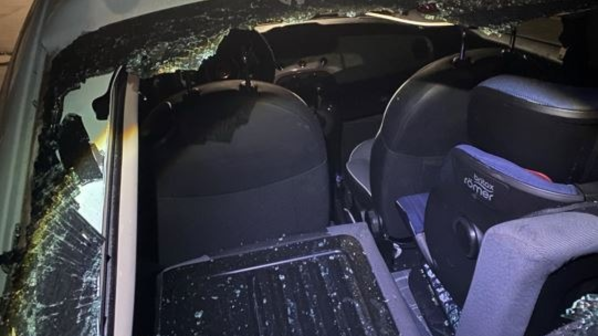 POL-PDNW: Heckscheibe eingeschlagen - Foto: presseportal.de