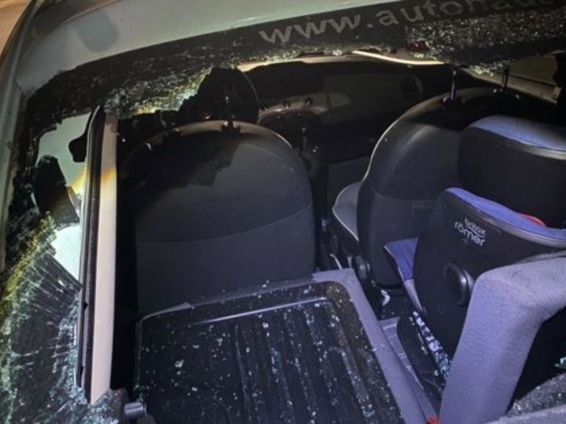 POL-PDNW: Heckscheibe eingeschlagen - Foto: presseportal.de