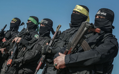 Hamas-Kämpfer im Jahre 2020 (Archivbild) - Foto: Mohammed Talatene/dpa