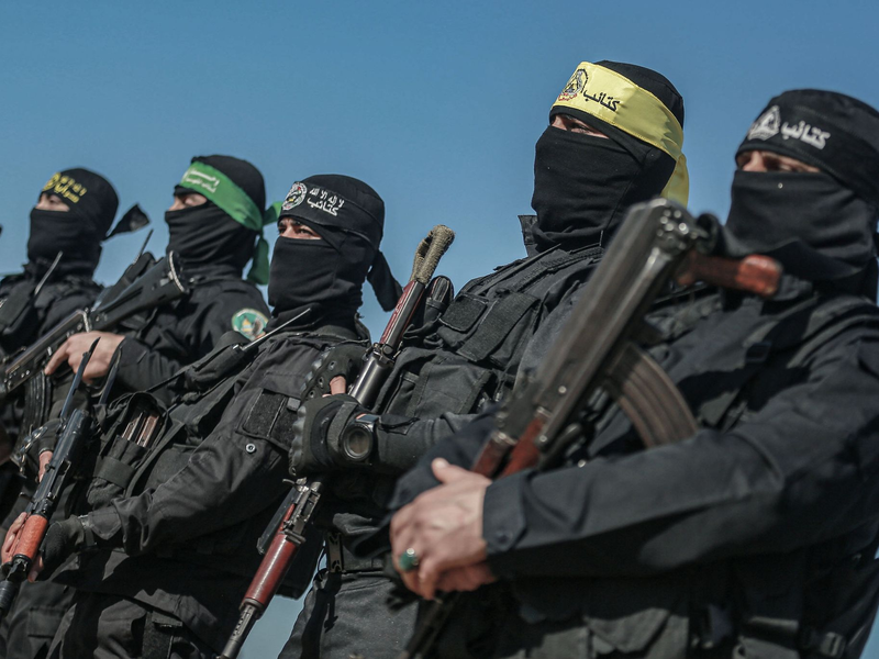 Hamas-Kämpfer im Jahre 2020 (Archivbild) - Foto: Mohammed Talatene/dpa