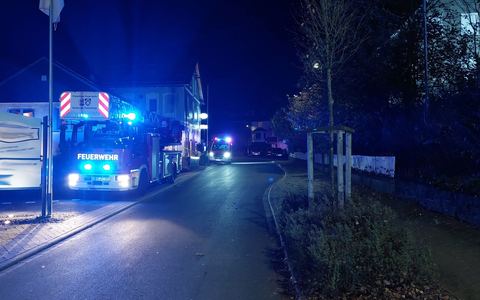 FW Finnentrop: Industriebrand in Finnentrop-Weringhausen - Foto: presseportal.de
