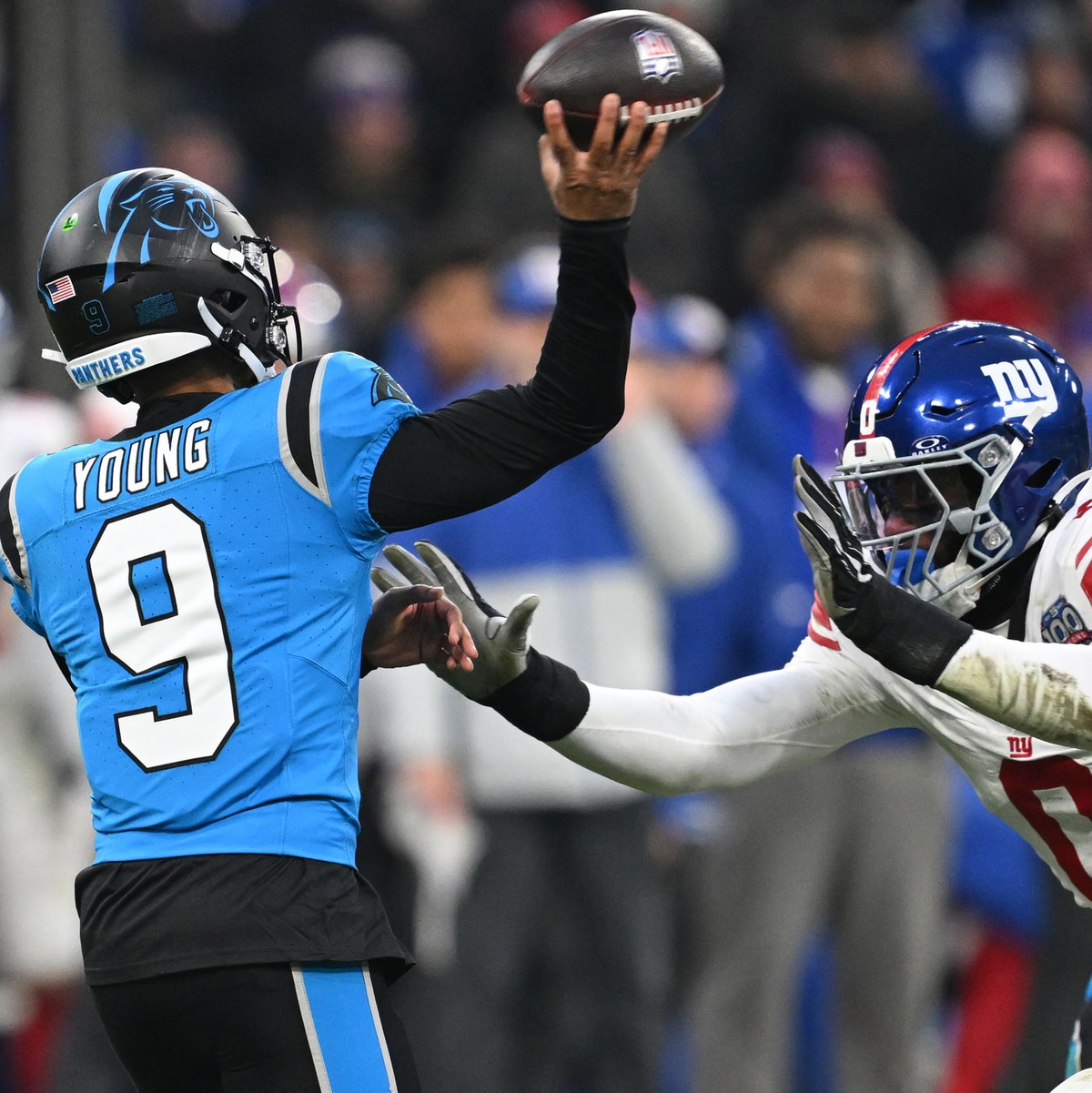 Zu den vielen Ehrengäste gehörte auch Fußballer Manuel Neuer. - Foto: Sven Hoppe/dpa