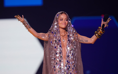 Die südafrikanische Sängerin Tyla wurde mit dem Preis Best Afrobeats ausgezeichnet. - Foto: Ian West/PA Wire/dpa