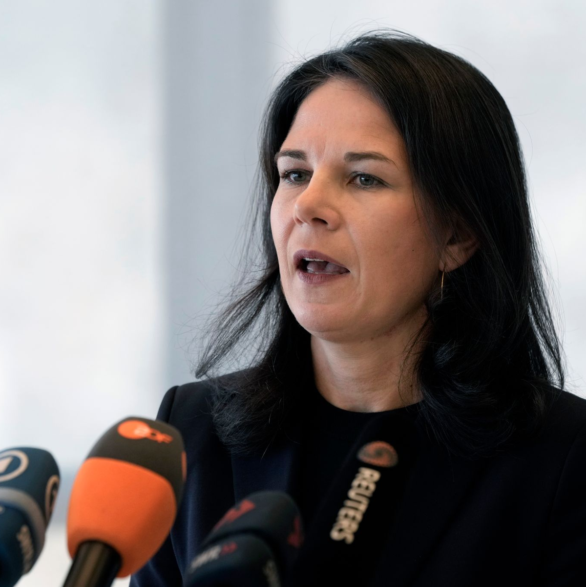 Außenministerin Baerbock fordert Israel auf, alle Grenzübergänge in den Gazastreifen zu öffnen. - Foto: Bilal Hussein/AP/dpa