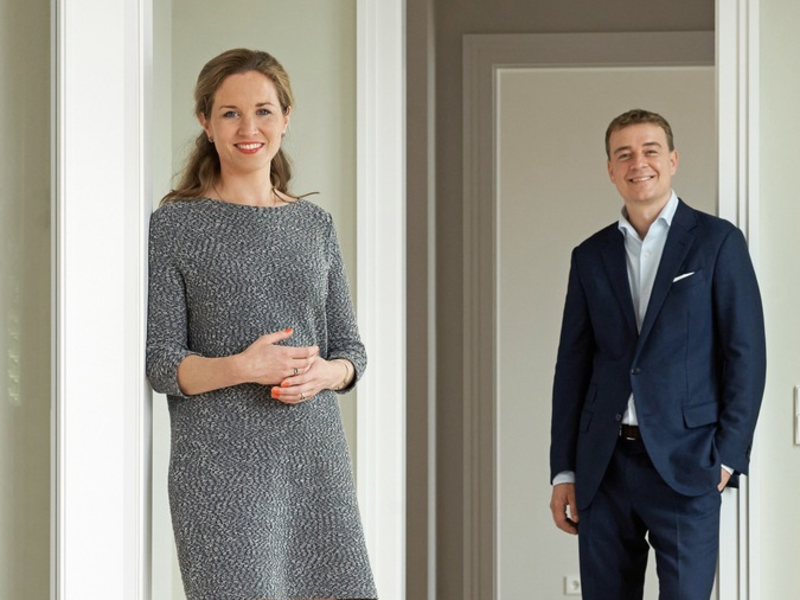 Exceptional Homes & Exceptional Colours: Immobilienentwickler RALF SCHMITZ und Farbenexpertin ANNA VON MANGOLDT in neuer Kooperation mit vier exklusive Farbtöne für zeitlose Wohnräume - Foto: presseportal.de