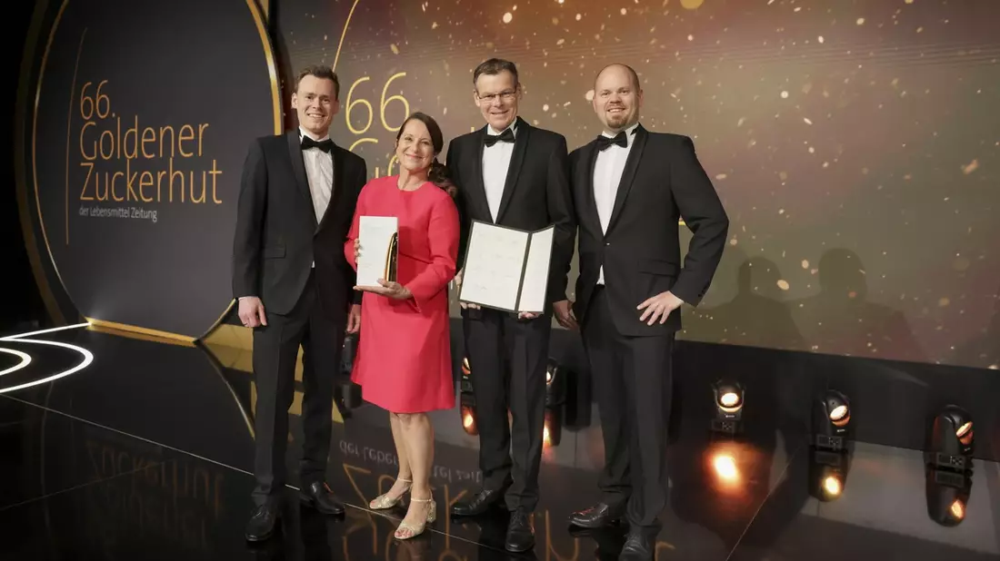 Höchster Branchenpreis: EDEKA-Unternehmer Reiner Schenke erhält Goldenen Zuckerhut 2024 - Bild: presseportal.de
