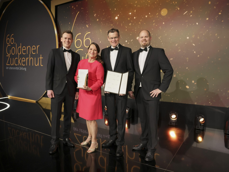 Höchster Branchenpreis: EDEKA-Unternehmer Reiner Schenke erhält Goldenen Zuckerhut 2024 - Foto: presseportal.de