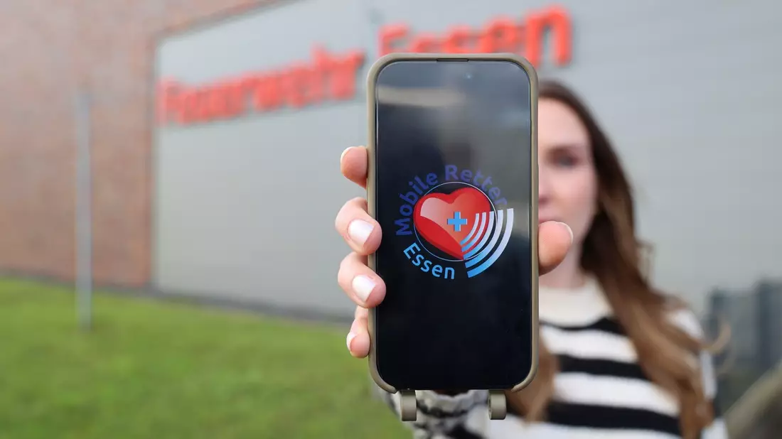 FW-E: Wie Mobile Retter in Essen Leben retten - Ein Erfolg aus der Praxis - Bild: presseportal.de